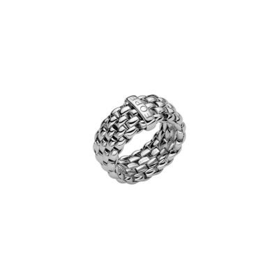 Essentials ring